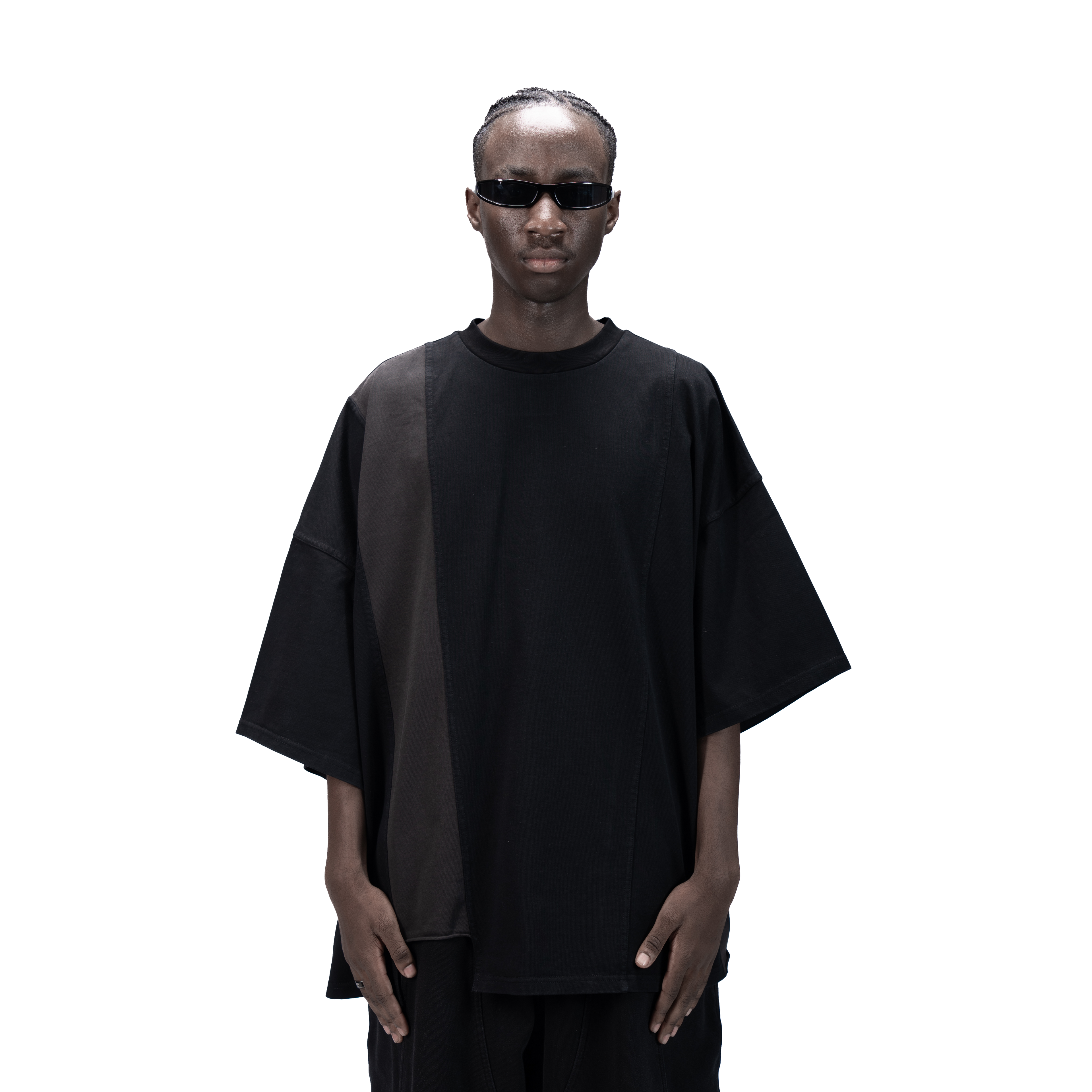 ASYMMETRICAL T-SHIRT - BLACK