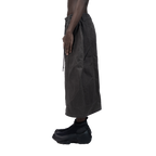 SPLIT CURVE JORTS - GREY