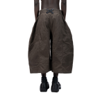 SPLIT CURVE JORTS - BROWN