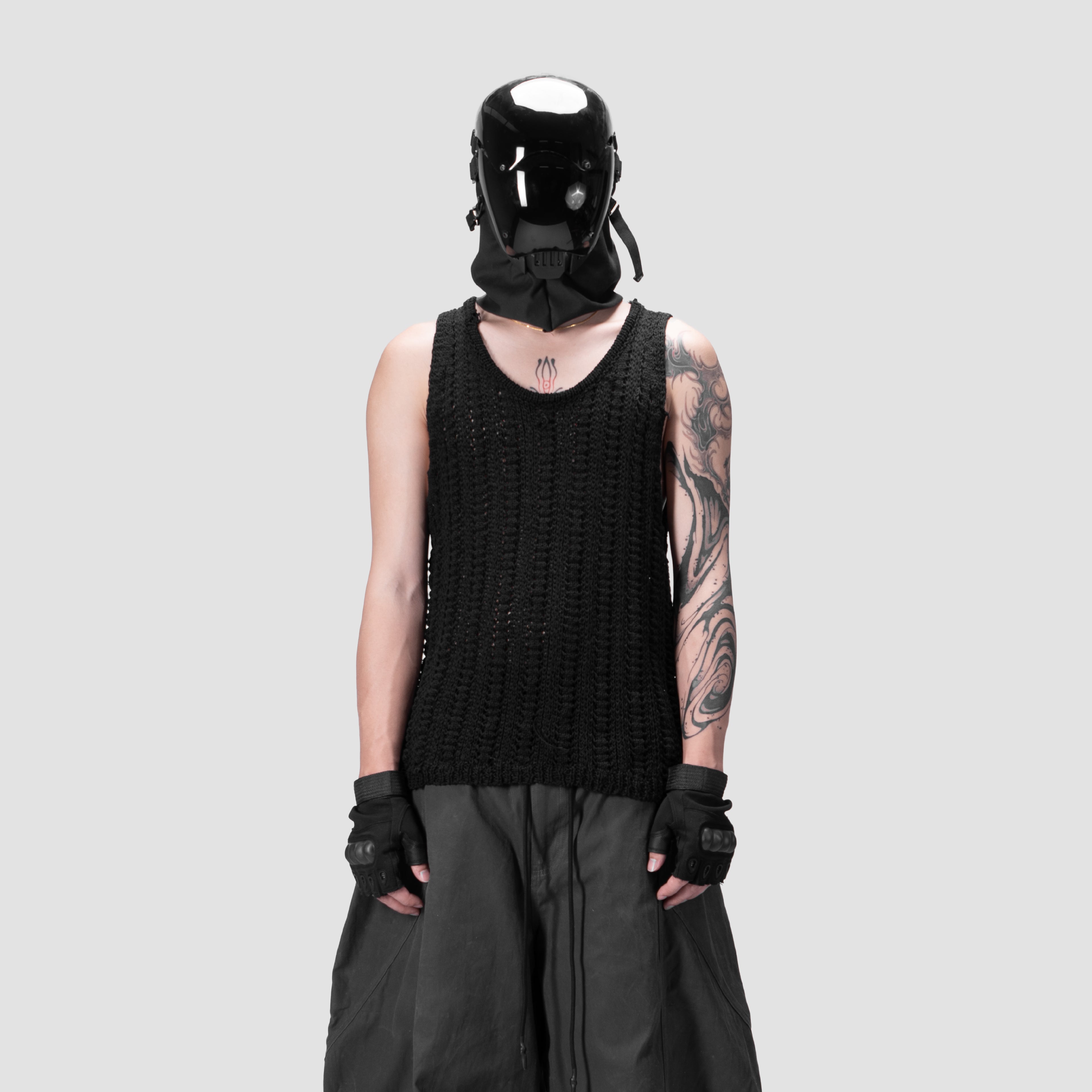 626 KNITTED SINGLET - BLACK